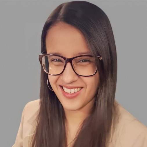 Paola R.